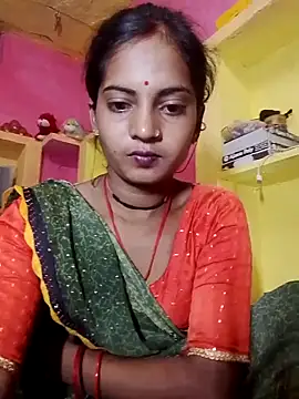 Snapshot of Hot_bbbb chatting on 12, 10, 2025 Hot bbbb online show from 12, 10, 2025