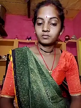 Snapshot of Hot_bbbb chatting on 20, 10, 2025 Hot bbbb online show from 20, 10, 2025