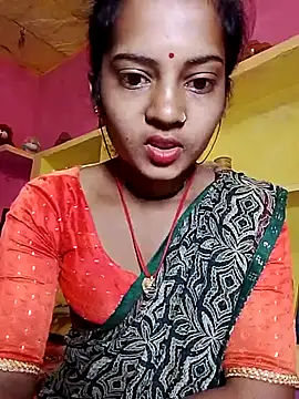 Snapshot of Hot_bbbb chatting on 20, 11, 2025 Hot bbbb online show from 20, 11, 2025