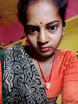 Snapshot of Hot_bbbb chatting on 22, 11, 2025 Hot bbbb online show from 22, 11, 2025