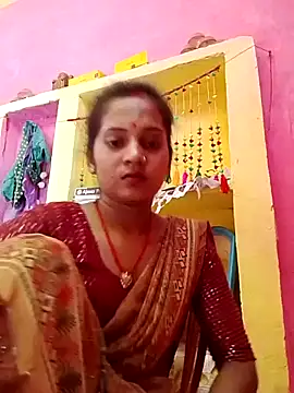 Snapshot of Hot_bbbb chatting on 7, 5, 2026 Hot bbbb online show from 7, 5, 2026
