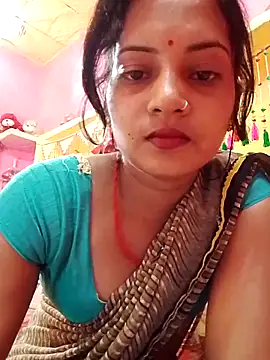 Snapshot of Hot_bbbb chatting on 12, 5, 2026 Hot bbbb online show from 12, 5, 2026