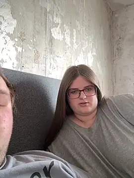 Snapshot of CurvyPaar2 chatting on 19, 2, 2026 CurvyPaar2 online show from 19, 2, 2026