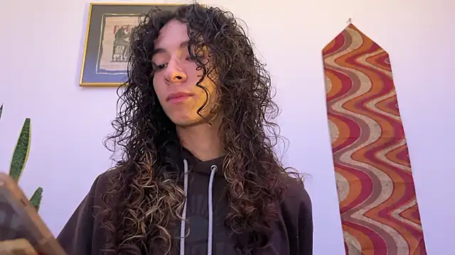 camille delrey online show from 16, 12, 2025