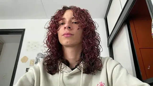 camille delrey online show from 4, 2, 2026