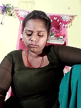 Hot crety online show from 10, 4, 2026