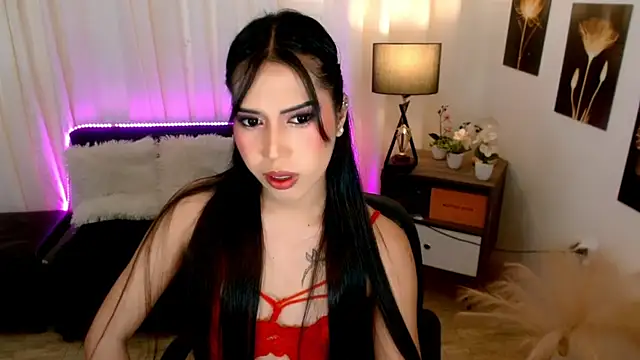 Snapshot of Sassy_Suzuhime chatting on 21, 10, 2025 Sassy Suzuhime online show from 21, 10, 2025