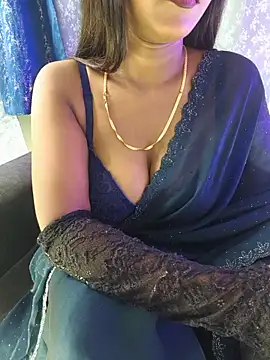 cute-sumi online show from 28, 7, 2026
