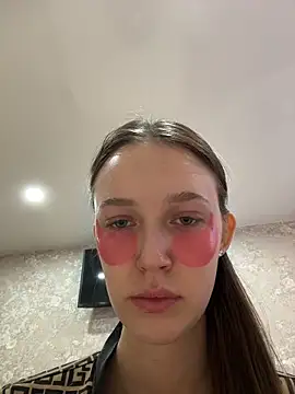 ElliRose online show from 3, 2, 2026