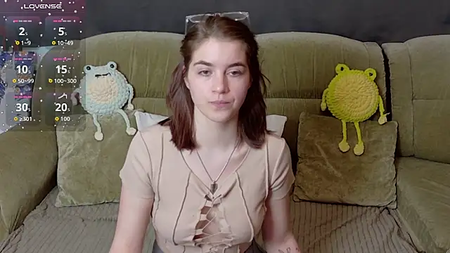 Snapshot of ElzaBlis chatting on 9, 4, 2026 ElzaBlis online show from 9, 4, 2026