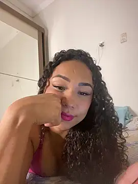 jhennyfer online show from 24, 3, 2026