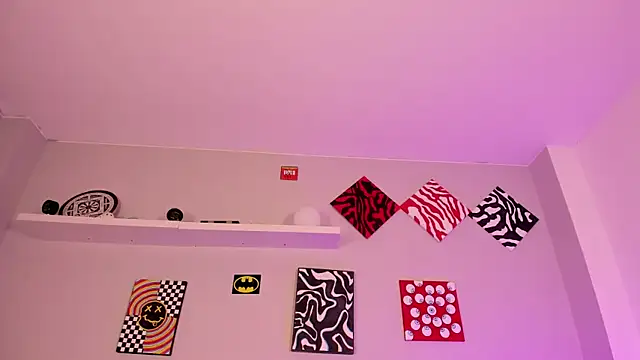 Snapshot of mathewconelly chatting on 7, 5, 2026 mathewconelly online show from 7, 5, 2026