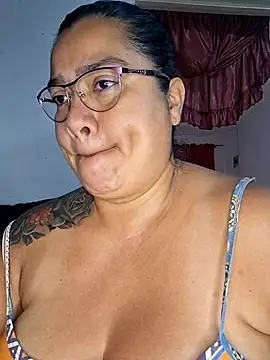 Snapshot of NARNYALABELLA chatting on 18, 11, 2025 NARNYALABELLA online show from 18, 11, 2025