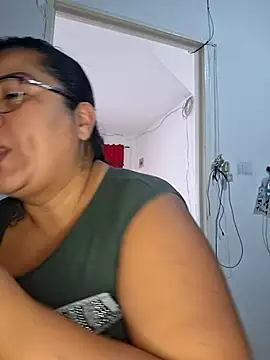 Snapshot of NARNYALABELLA chatting on 14, 12, 2025 NARNYALABELLA online show from 14, 12, 2025