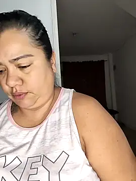 Snapshot of NARNYALABELLA chatting on 6, 1, 2026 NARNYALABELLA online show from 6, 1, 2026