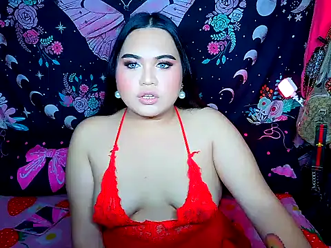 YourThicc bella online show from 7, 6, 2026