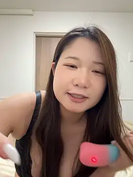  YUNOo0  online show from 17, 12, 2025