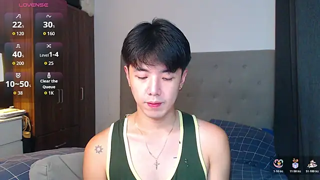 Snapshot of Addictiveboi chatting on 24, 10, 2025 Addictiveboi online show from 24, 10, 2025