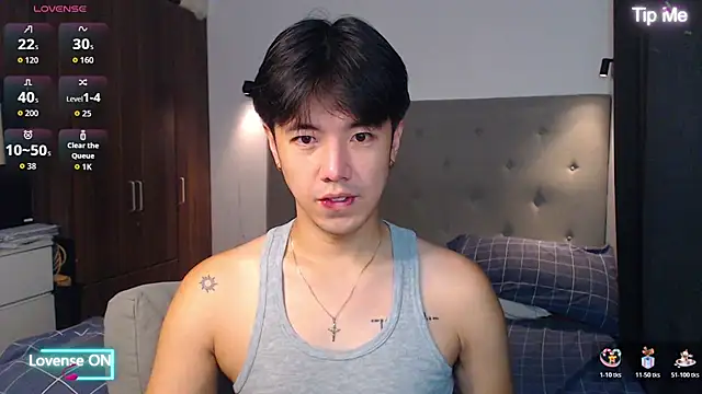 Snapshot of Addictiveboi chatting on 7, 11, 2025 Addictiveboi online show from 7, 11, 2025