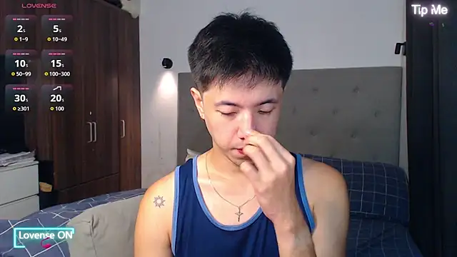 Snapshot of Addictiveboi chatting on 19, 11, 2025 Addictiveboi online show from 19, 11, 2025