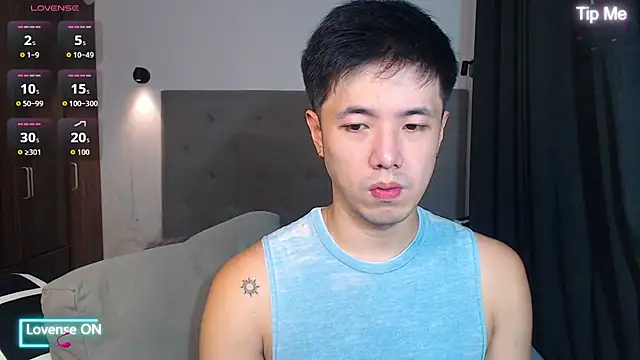 Snapshot of Addictiveboi chatting on 27, 11, 2025 Addictiveboi online show from 27, 11, 2025