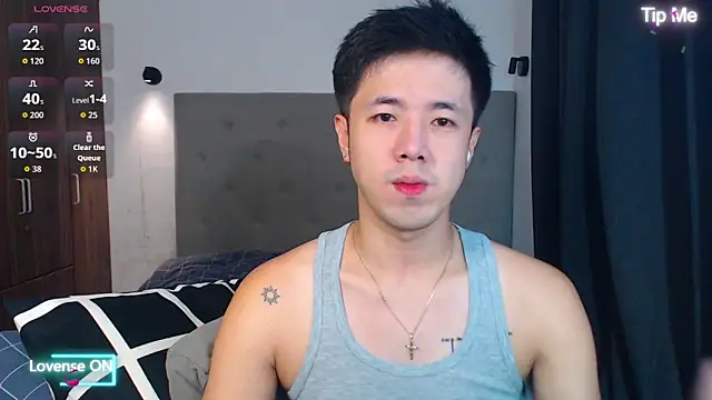 Snapshot of Addictiveboi chatting on 5, 12, 2025 Addictiveboi online show from 5, 12, 2025