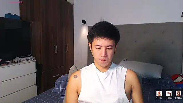 Snapshot of Addictiveboi chatting on 13, 1, 2026 Addictiveboi online show from 13, 1, 2026