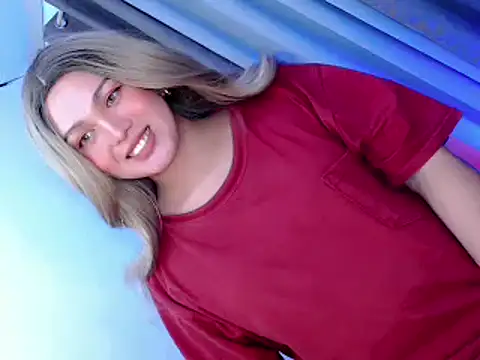 Snapshot of Sweet_angelinax chatting on 4, 5, 2026 Sweet angelinax online show from 4, 5, 2026