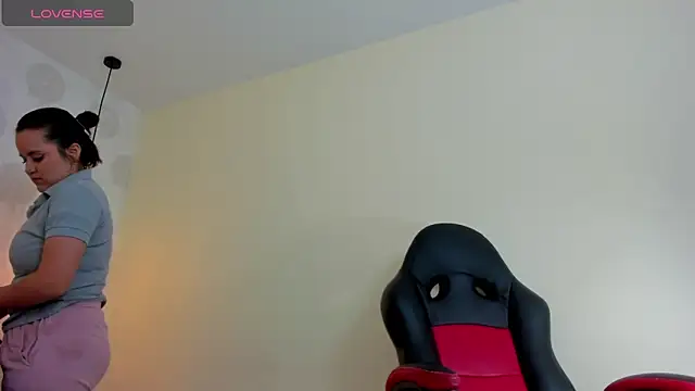 GIANAMILLER6 online show from 24, 3, 2026