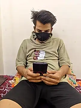 Snapshot of KaranSingh0m chatting on 10, 6, 2026 KaranSingh0m online show from 10, 6, 2026