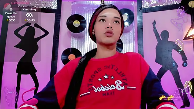 Madison Mujica online show from 19, 2, 2026