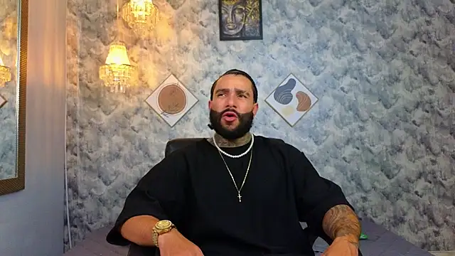 Apolo rousse1 online show from 18, 12, 2025