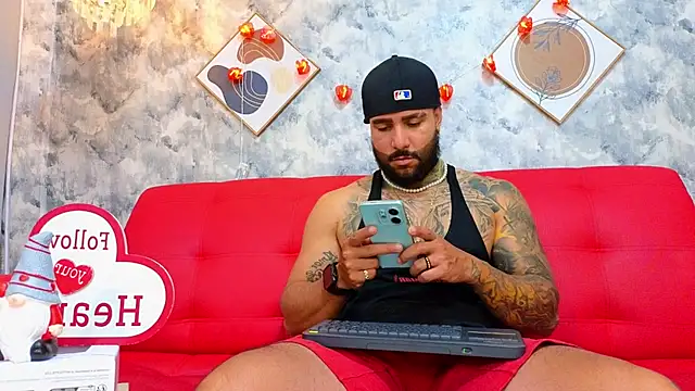 Apolo rousse1 online show from 12, 2, 2026