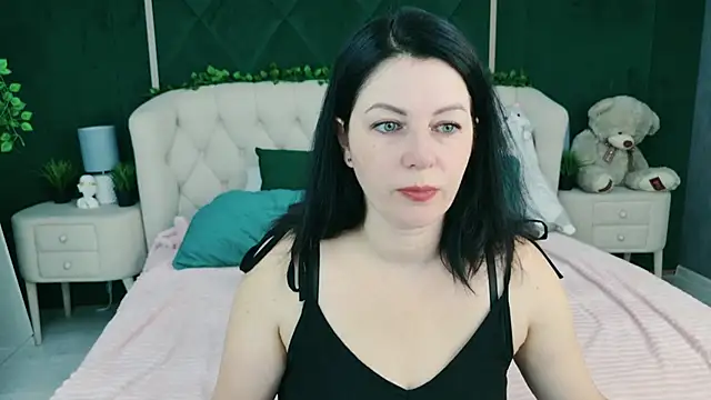 Snapshot of Nina_Stane chatting on 23, 9, 2025 Nina Stane online show from 23, 9, 2025