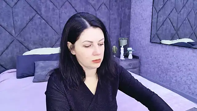 Snapshot of Nina_Stane chatting on 1, 10, 2025 Nina Stane online show from 1, 10, 2025