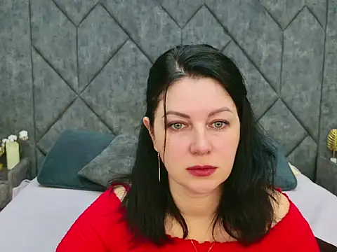 Snapshot of Nina_Stane chatting on 6, 10, 2025 Nina Stane online show from 6, 10, 2025