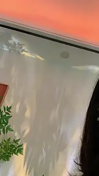 Snapshot of zhizhinaigai chatting on 18, 2, 2026 zhizhinaigai online show from 18, 2, 2026