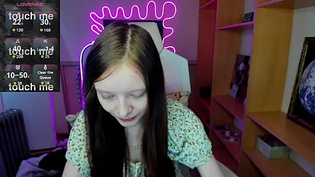 AliceHaris online show from 7, 11, 2025