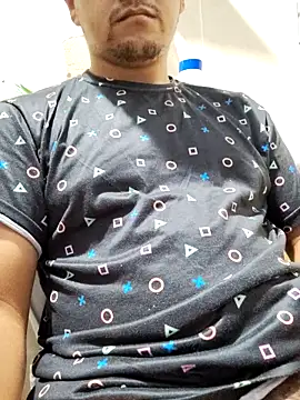 XyeseniaxseX online show from 1, 10, 2025