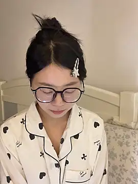 Ella-A9 online show from 6, 11, 2025