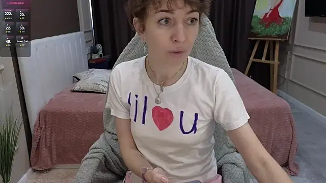 Snapshot of daniellia_ chatting on 16, 9, 2025 daniellia  online show from 16, 9, 2025