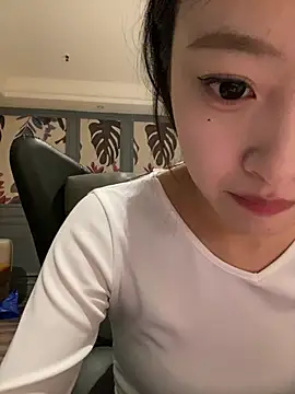 MengMeng0515 online show from 5, 2, 2026