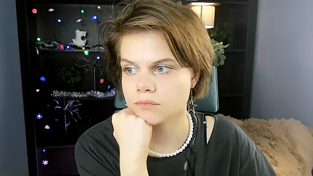 EllieMurler online show from 19, 12, 2025