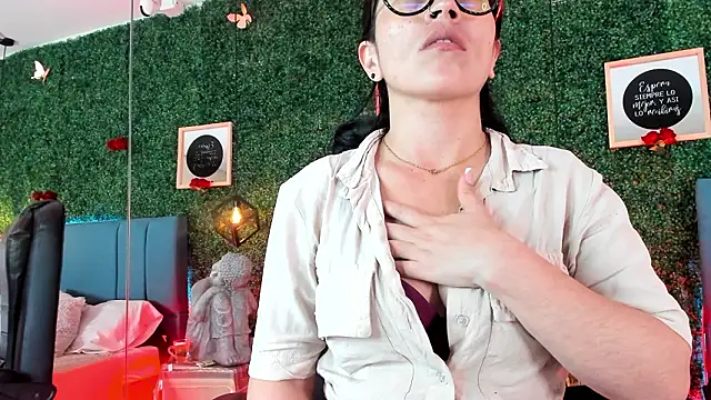 Snapshot of Linagh_ chatting on 27, 2, 2026 Linagh online show from 27, 2, 2026