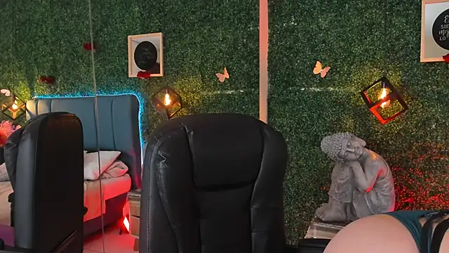 Snapshot of Linagh_ chatting on 6, 3, 2026 Linagh online show from 6, 3, 2026