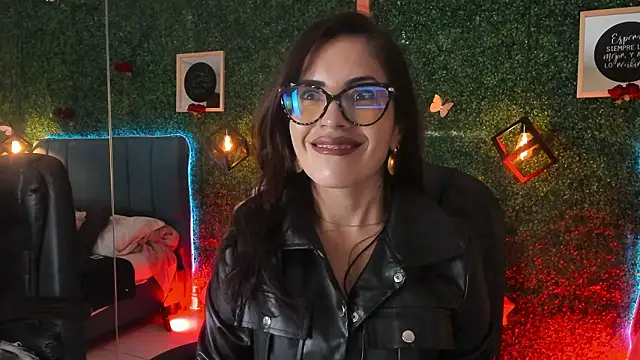 Snapshot of Linagh_ chatting on 16, 3, 2026 Linagh online show from 16, 3, 2026