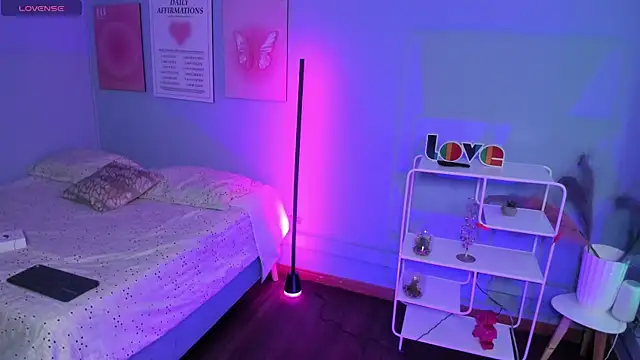 Bella  Lane online show from 20, 3, 2026