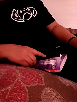 Snapshot of Mroma89six chatting on 31, 10, 2025 Mroma89six online show from 31, 10, 2025