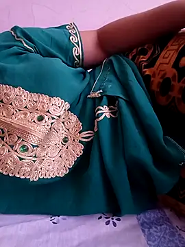 Snapshot of Mroma89six chatting on 20, 11, 2025 Mroma89six online show from 20, 11, 2025