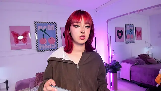 Zoe Lynch  online show from 8, 1, 2026